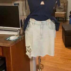 7 for all mankind Luxe Vintage Light Denim Mini Skirt Size 32, NWT
